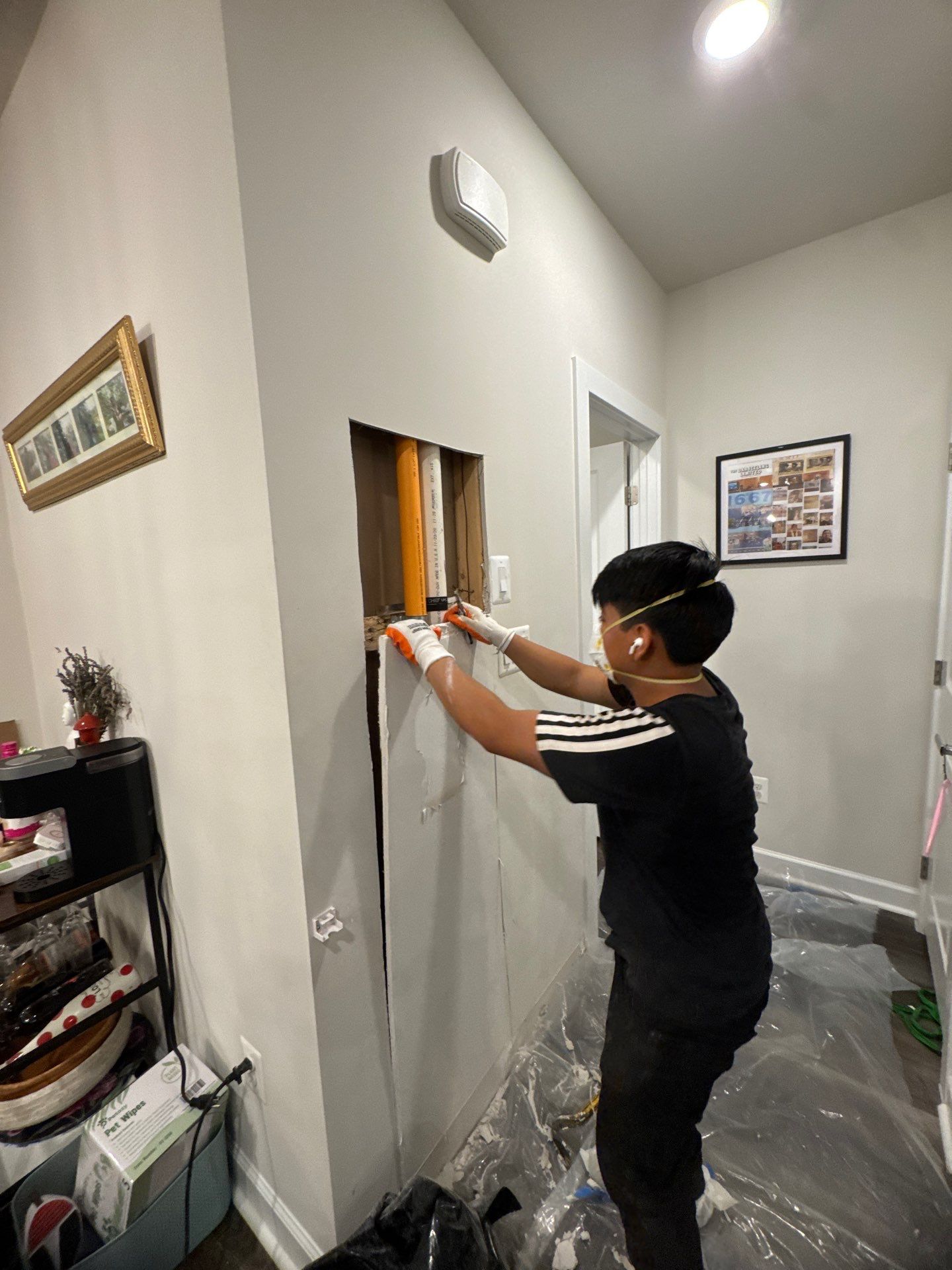 Antimicrobial application to structural framing following IICRC standards for mold remediation in Herndon.