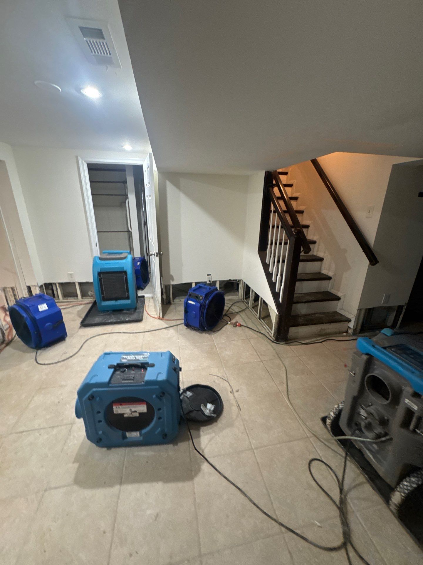 Sanitized wall cavity and new baseboard reinstalled, completing Vienna mold remediation.