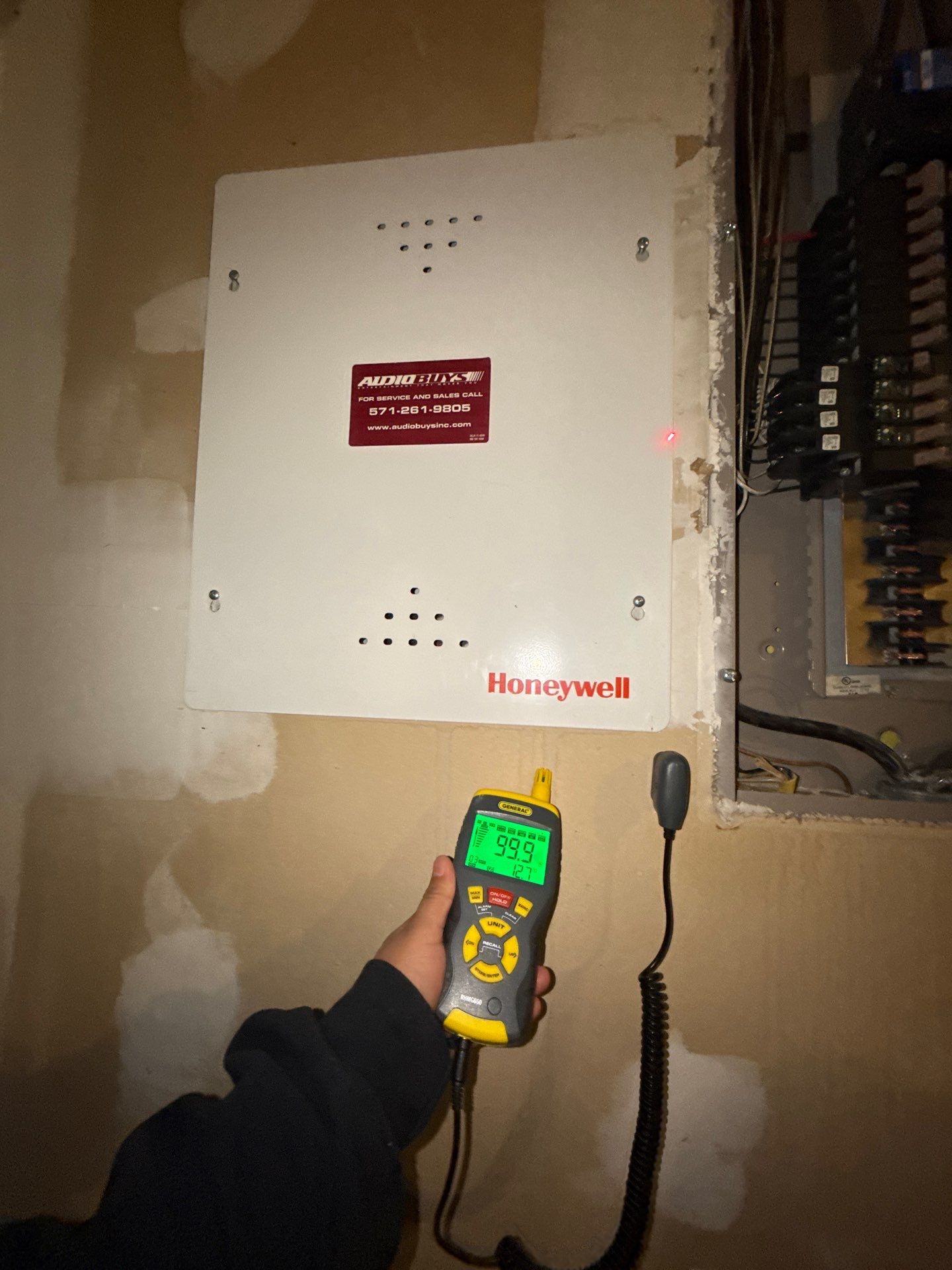 Advanced-stage drying showing equipment configuration focused on deep structural moisture removal during Ashburn mold remediation.