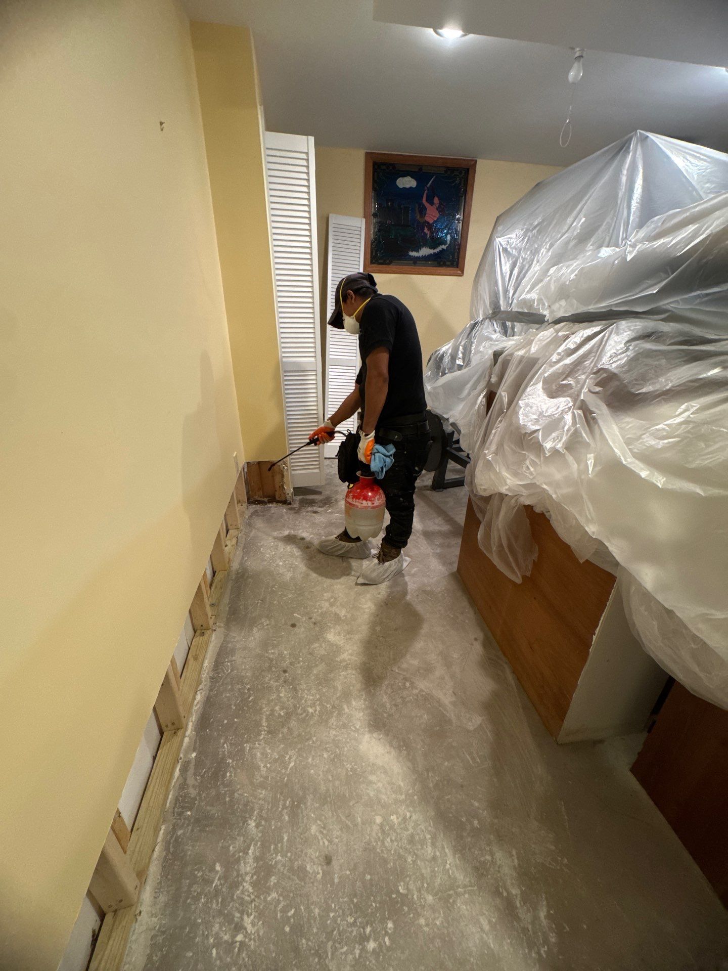 Structural surfaces exposed and prepared for drying during mold remediation work.