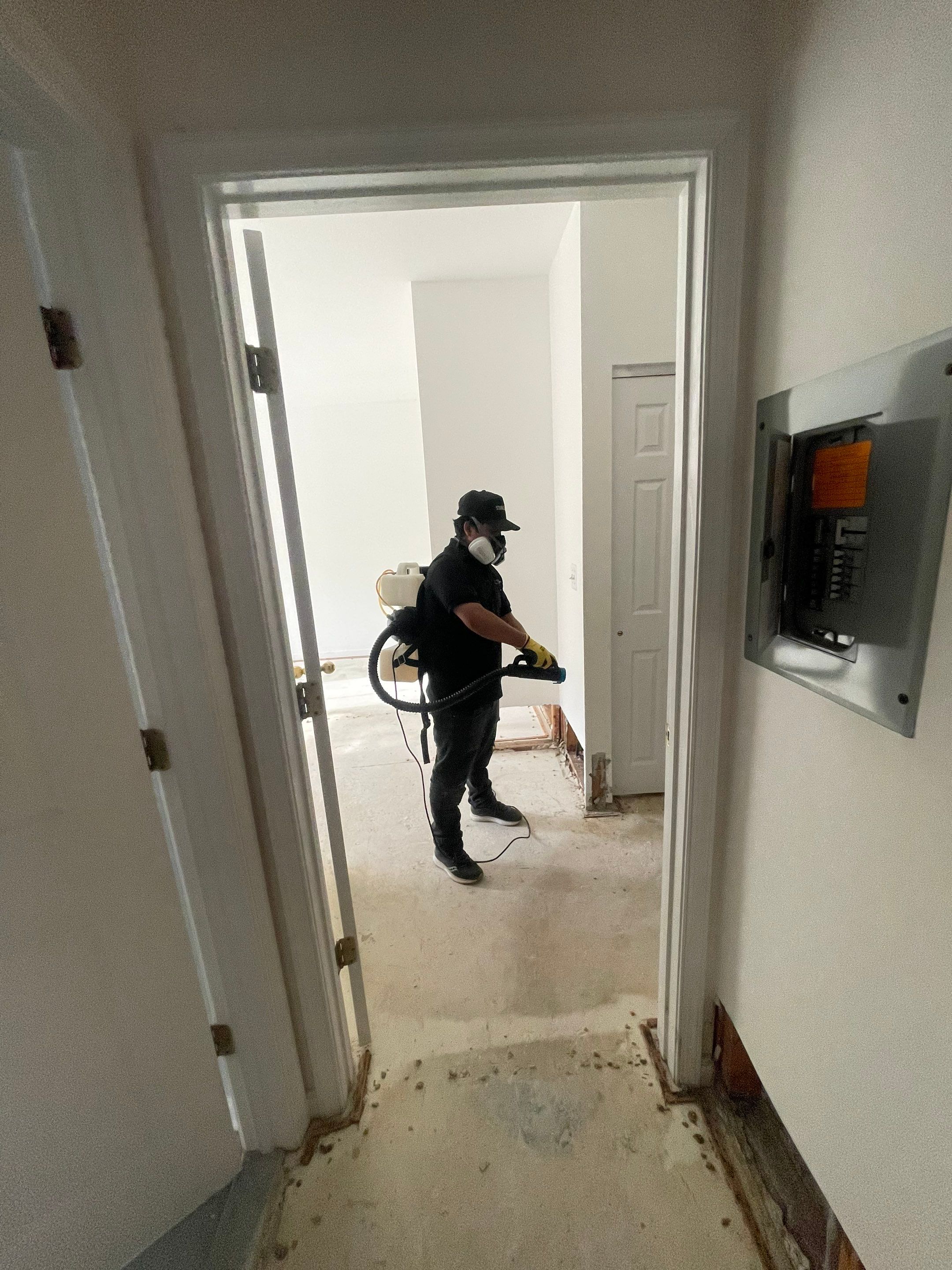 Ongoing moisture extraction and drying process with multiple dehumidification units operating in Vienna home.