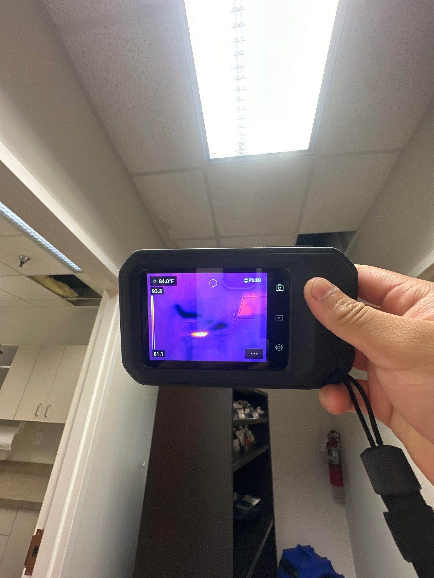 Final thermal imaging verification confirming moisture levels normalized after water restoration.