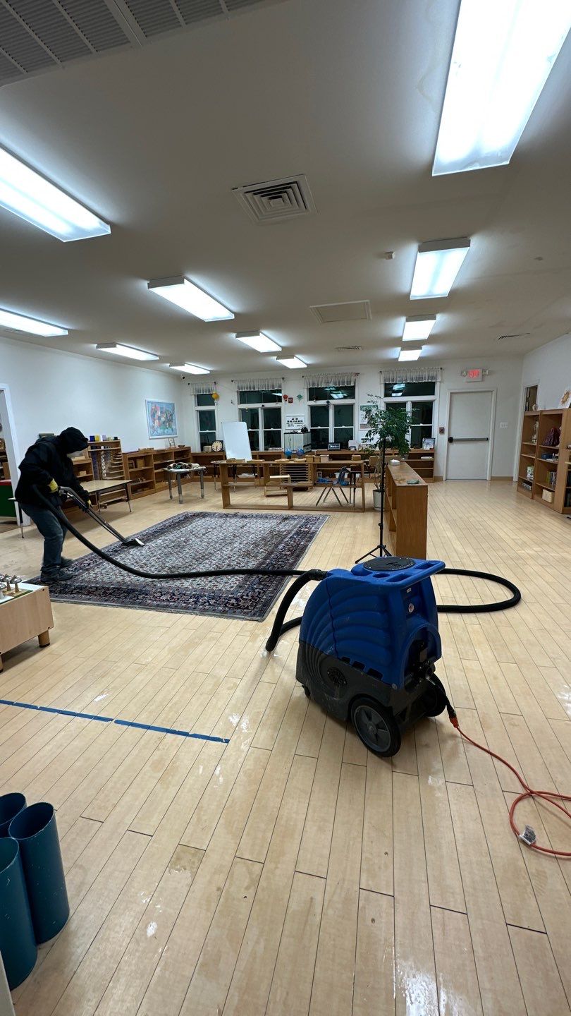 Thermal imaging moisture inspection documenting water intrusion patterns during active drying.