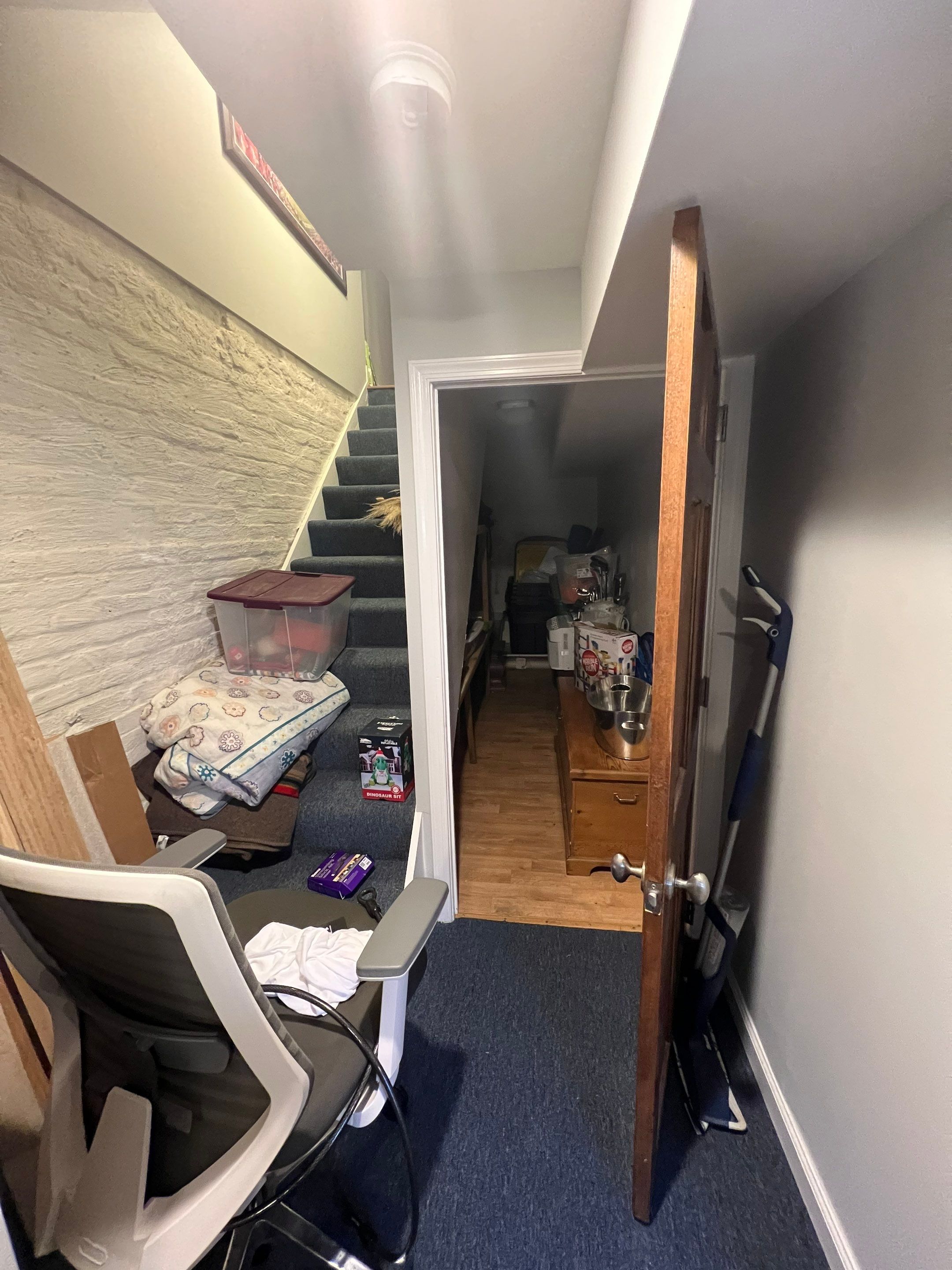Dried and remediated interior space following water extraction and restoration work in Washington.