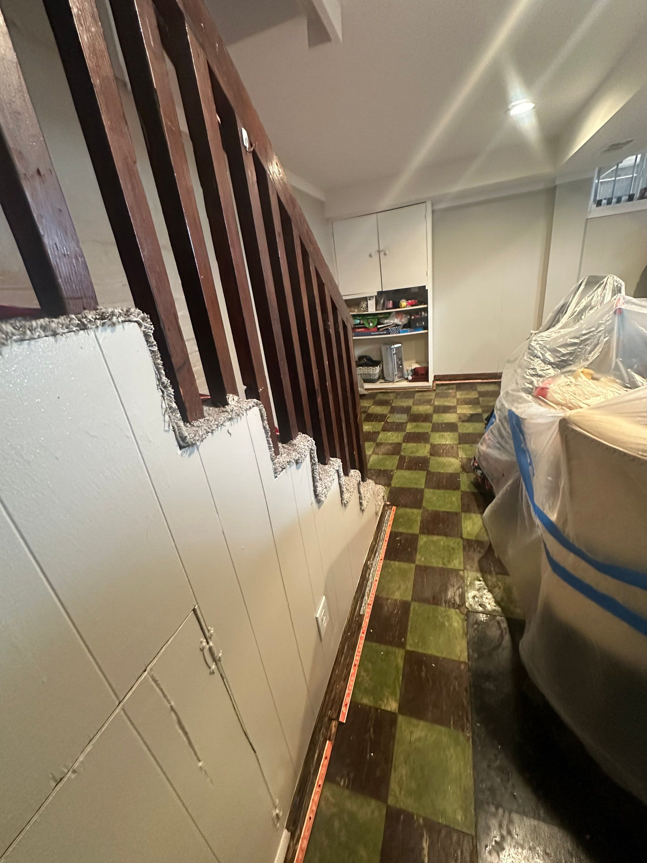 Dehumidifiers and air movers deployed across affected area during Washington water restoration drying phase.