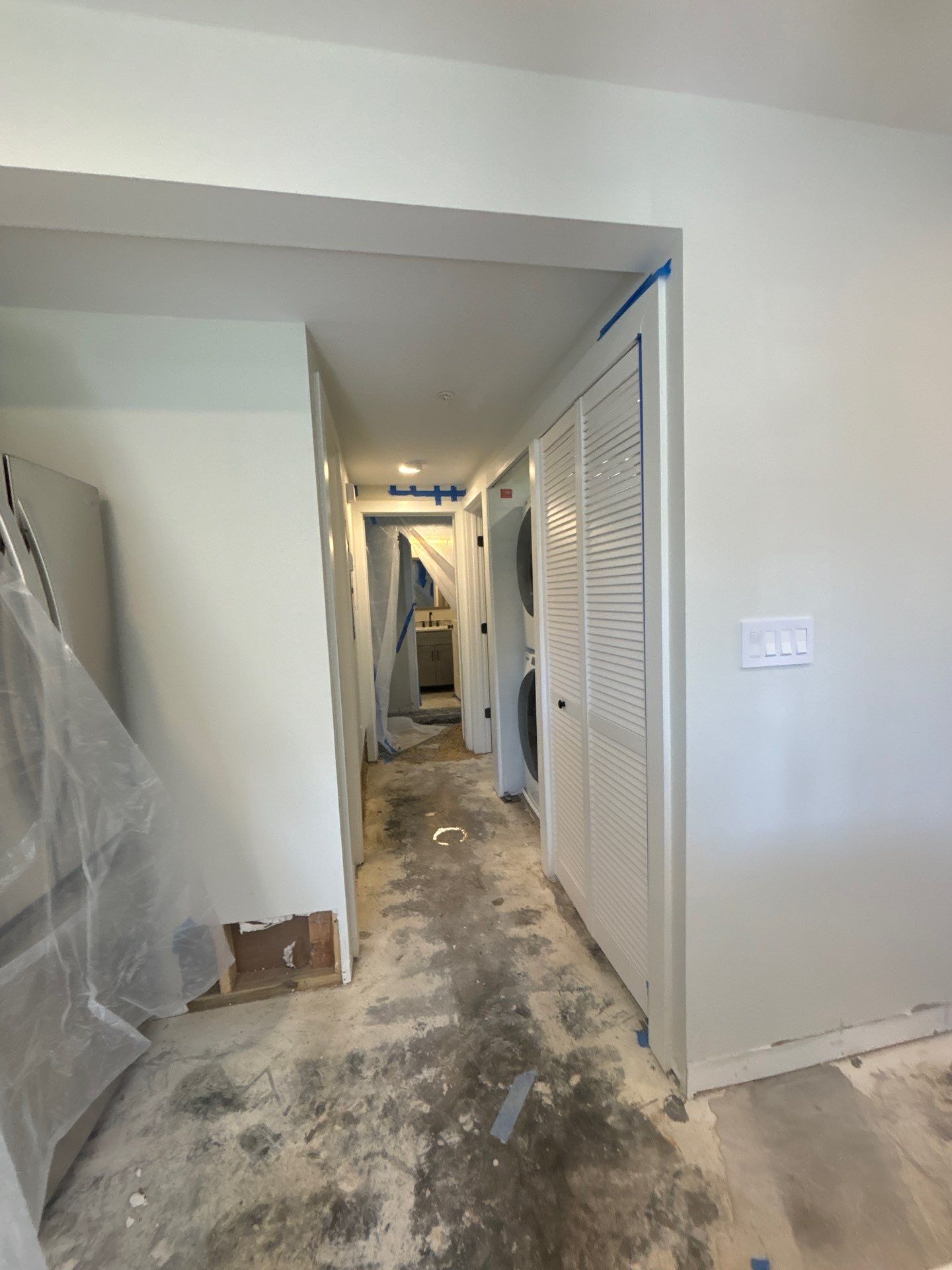 Carpet removal and final cleanup completing water damage restoration in Washington.