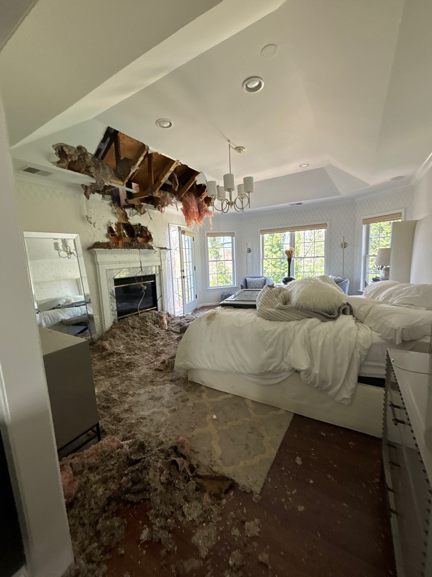 Final-stage water damage restoration in Washington with equipment removal and structural materials returned to normal moisture levels.